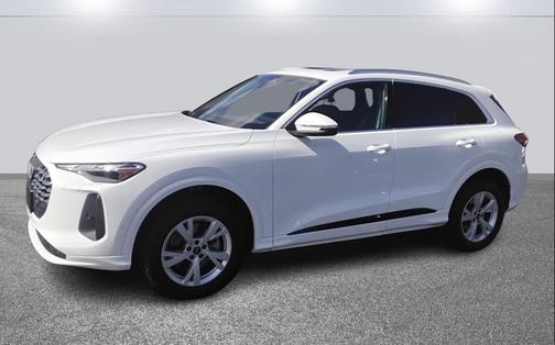 2025 Audi Q5 Premium TFSI quattro S tronic