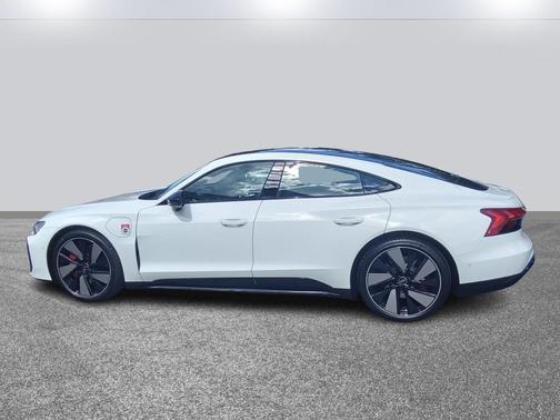 2026 Audi S e-tron GT Premium Plus