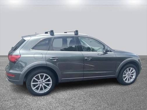2017 Audi Q5 2.0T Premium Plus