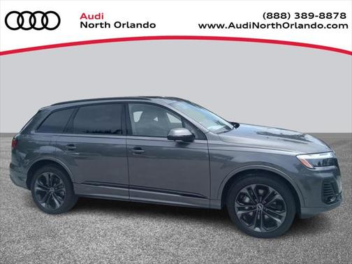 2025 Audi Q7 55 Premium Plus