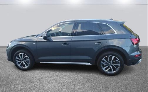 2024 Audi Q5 45 S line Premium Plus