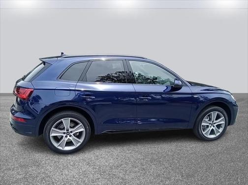 2025 Audi Q5 45 S line Premium
