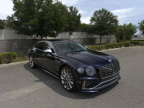 Dark Sapphire 2025 Bentley Flying Spur Speed