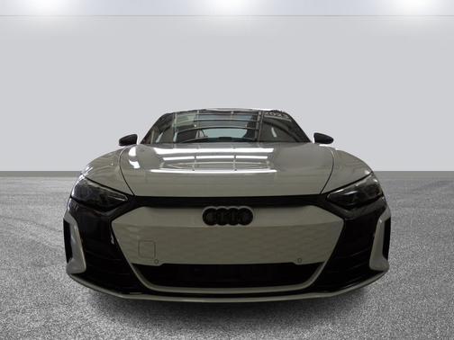 2023 Audi e-tron GT Premium Plus quattro