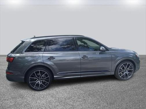 2022 Audi Q7 55 Prestige