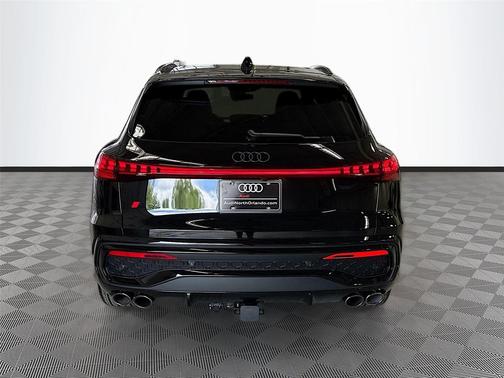 Mythos Black Metallic 2026 Audi SQ5 3.0T Premium Plus