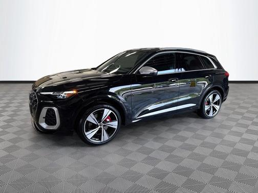 Mythos Black Metallic 2026 Audi SQ5 3.0T Premium Plus