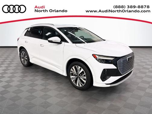 Glacier White Metallic 2023 Audi Q4 e-tron Premium Plus 40 RWD