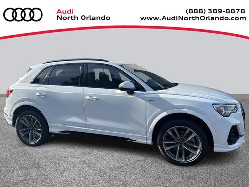 2025 Audi Q3 Premium 45 TFSI S line quattro Tiptronic