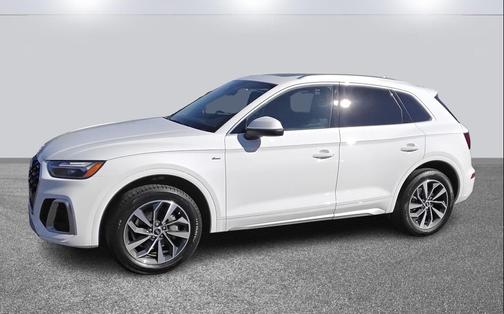 2023 Audi Q5 45 S line Premium Plus