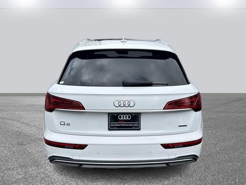 2021 Audi Q5 45 Premium