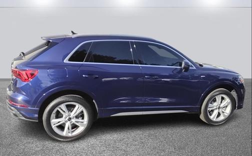 2023 Audi Q3 45 S line Premium Plus