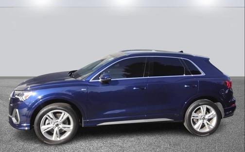 2023 Audi Q3 45 S line Premium Plus
