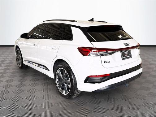 Glacier White Metallic 2023 Audi Q4 e-tron Premium Plus 50 quattro