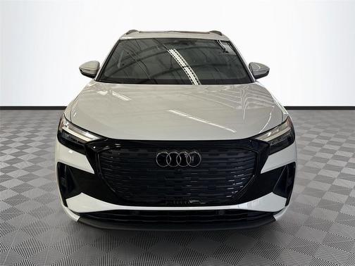 Glacier White Metallic 2023 Audi Q4 e-tron Premium Plus 50 quattro