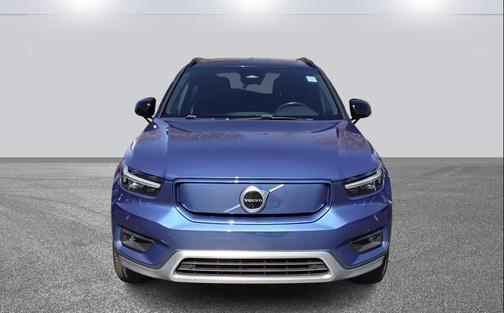 2021 Volvo XC40 Recharge Pure Electric P8