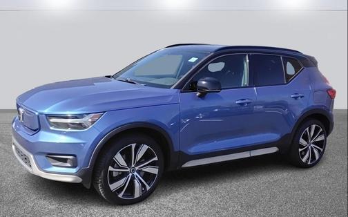 2021 Volvo XC40 Recharge Pure Electric P8