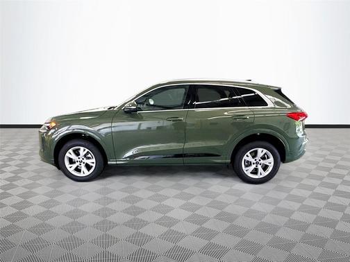 District Green Metallic 2025 Audi Q5 Premium TFSI quattro S tronic