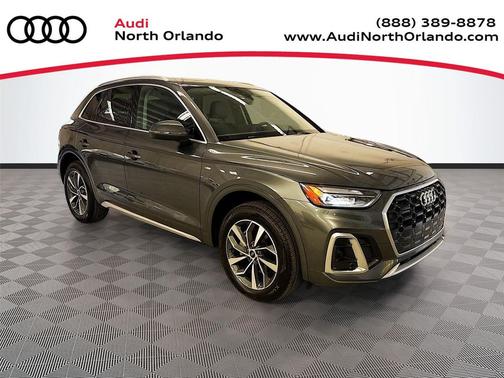 Daytona Gray Pearl Effect 2023 Audi Q5 45 S line Premium Plus