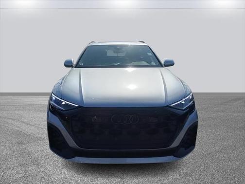 2025 Audi Q8 55 Premium Plus