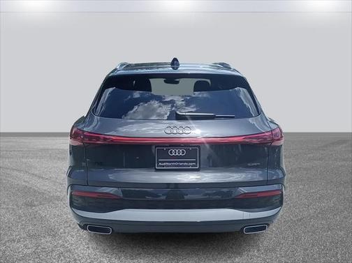 2025 Audi Q5 Premium