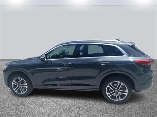 2025 Audi Q5 Premium