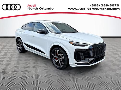 Glacier White Metallic 2027 Audi SQ6 e-tron Sportback Premium Plus