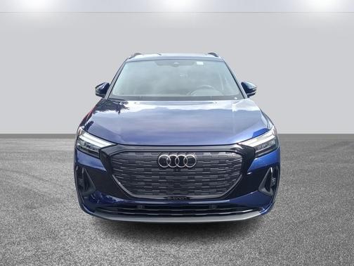 2024 Audi Q4 e-tron Premium Plus 50 quattro