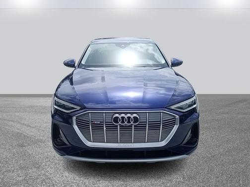 2022 Audi e-tron Sportback S line Premium Plus