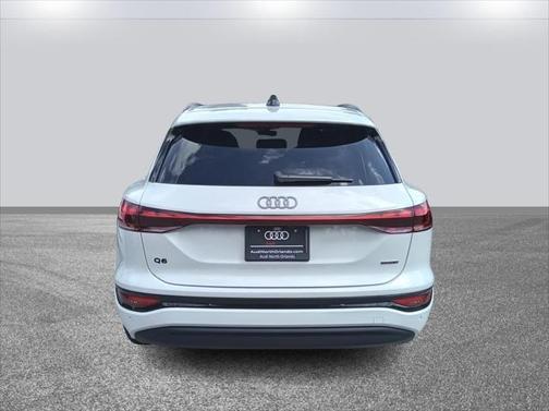 2025 Audi Q6 e-tron Premium Plus quattro