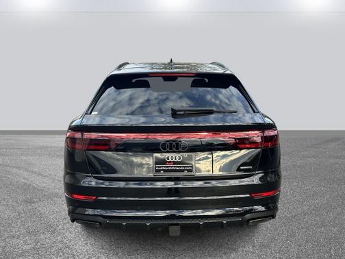 2026 Audi Q8 55 Premium Plus