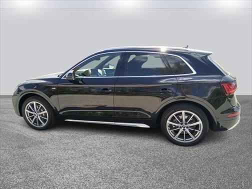 2022 Audi Q5 55 S line Prestige