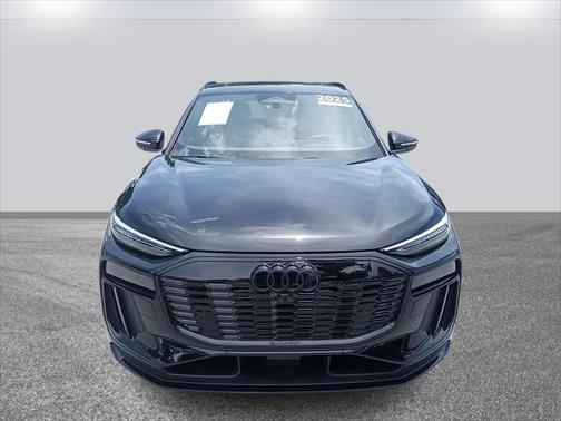 2025 Audi SQ6 e-tron Premium Plus quattro