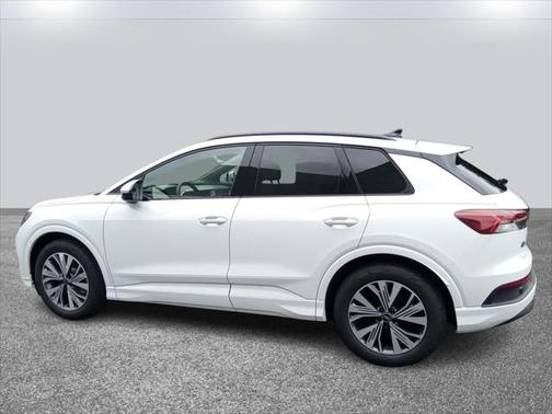 2025 Audi Q4 e-tron Premium 45 quattro