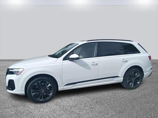 2025 Audi Q7 55 Premium Plus