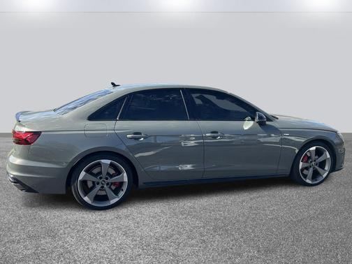 2023 Audi A4 45 S line Premium Plus