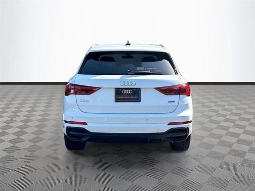 Arkona White 2025 Audi Q3 Premium 45 TFSI S line quattro Tiptronic