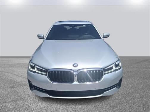 2021 BMW 540 540i