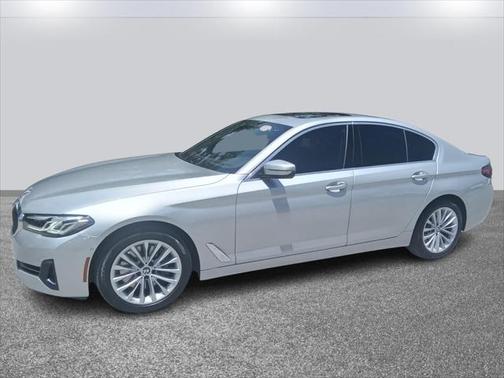 2021 BMW 540 540i