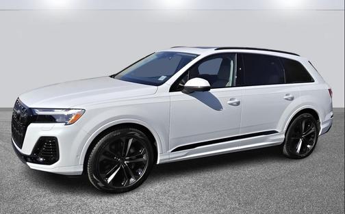 2026 Audi Q7 55 Premium Plus