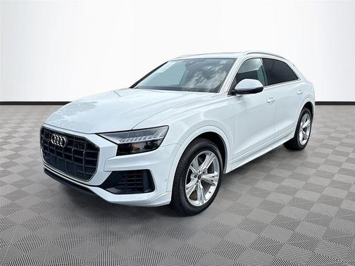 Glacier White Metallic 2023 Audi Q8 55 Premium Plus