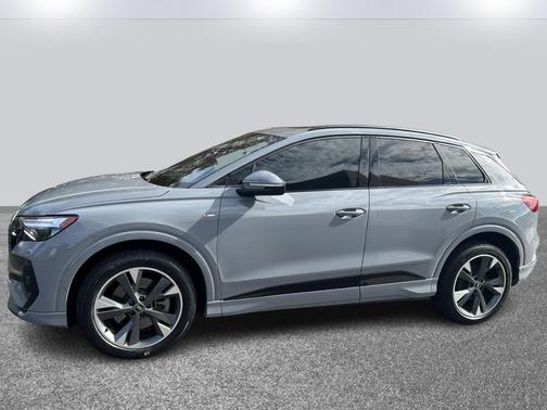2023 Audi Q4 e-tron Premium Plus 50 quattro