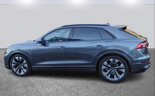 2026 Audi Q8 55 Premium Plus