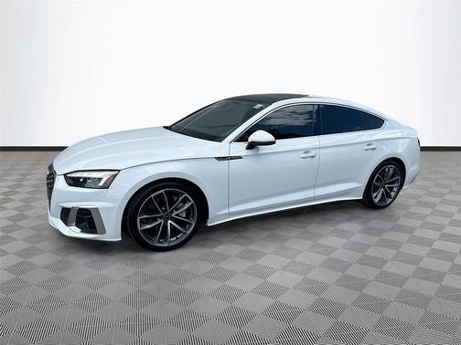 Glacier White Metallic 2023 Audi A5 Sportback 45 S Line Premium