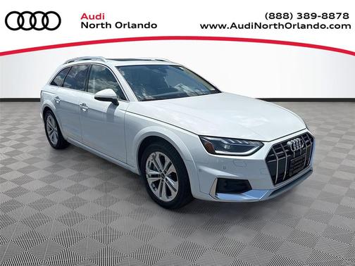 Glacier White Metallic 2023 Audi A4 allroad Prestige 45 TFSI quattro S tronic