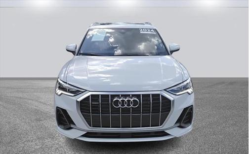 2024 Audi Q3 45 S line Premium Plus