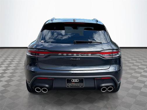 2025 Porsche Macan T