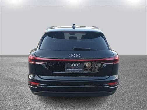 2025 Audi Q6 e-tron Premium