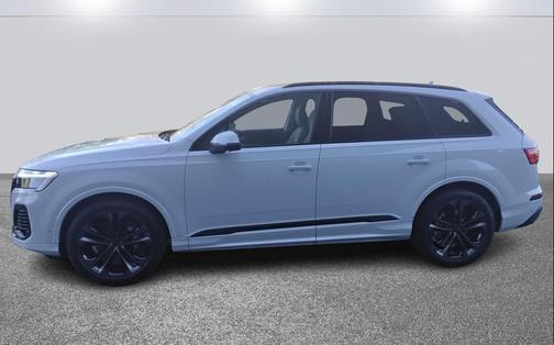 2026 Audi Q7 55 Premium Plus