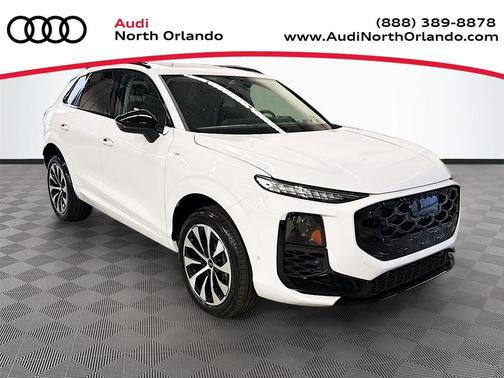 Glacier White Metallic 2026 Audi Q3 TFSI quattro S tronic